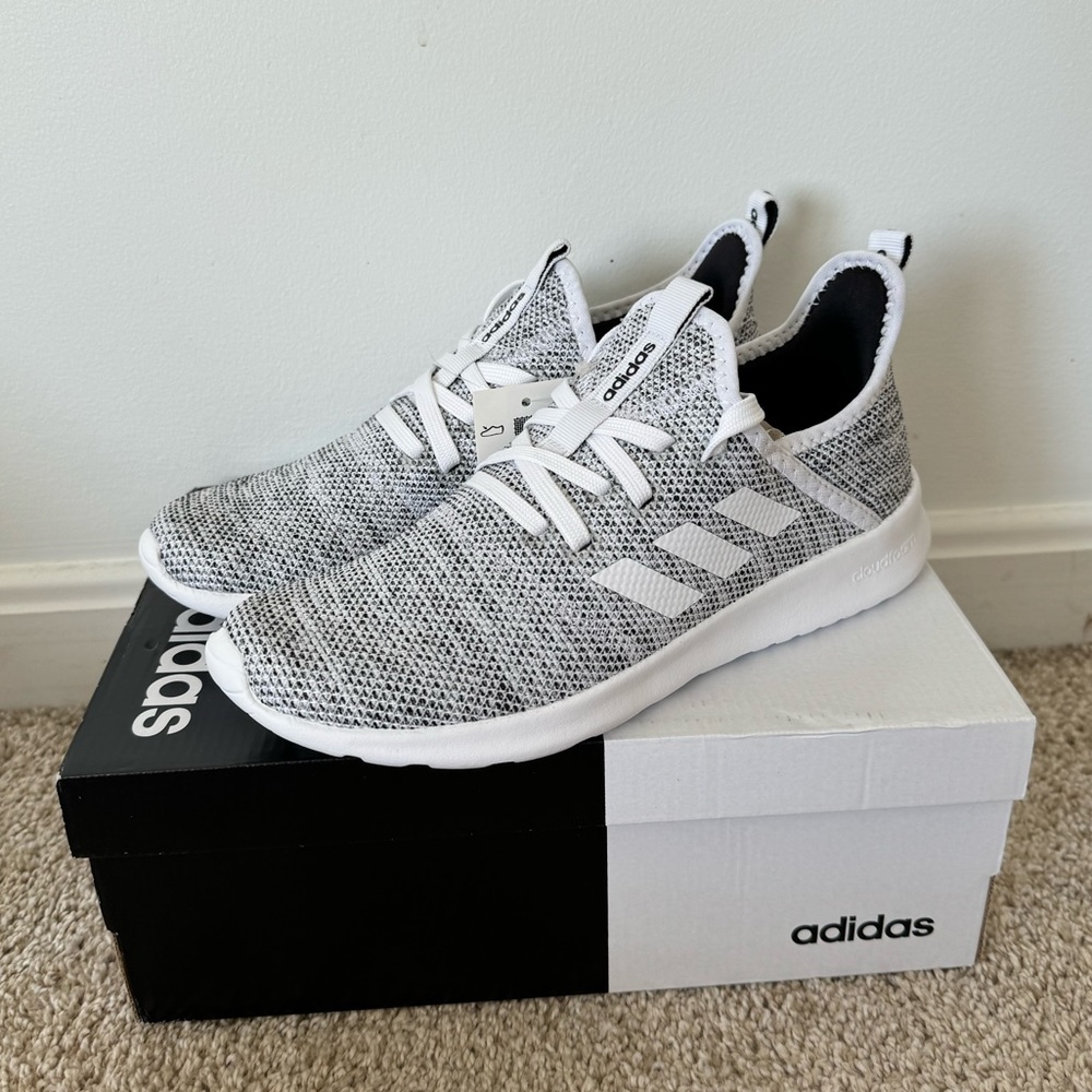 Adidas cloudfoam pure black + grey sneakers women’s size 6
